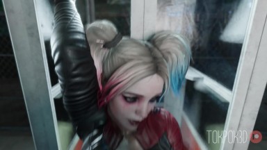 Catwoman Captures Harley